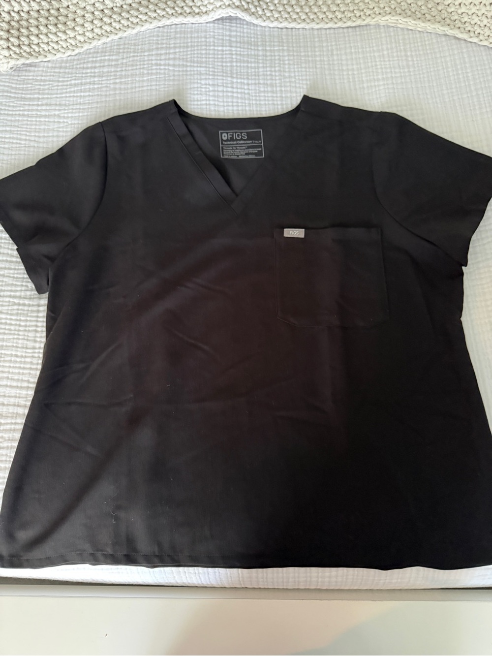 Figs Women's Black Scrub Top